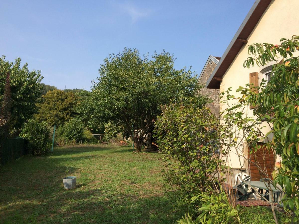 Villa Retro Arty House Mesnay Exterior foto